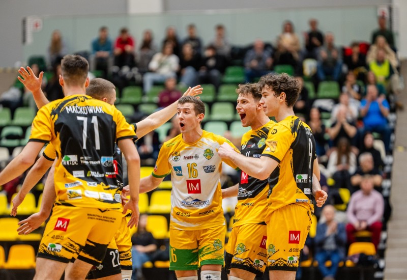 3 mecze ... 3 wygrane - 100% skuteczności Jelczańskich Lwów i miejsce na podium!!